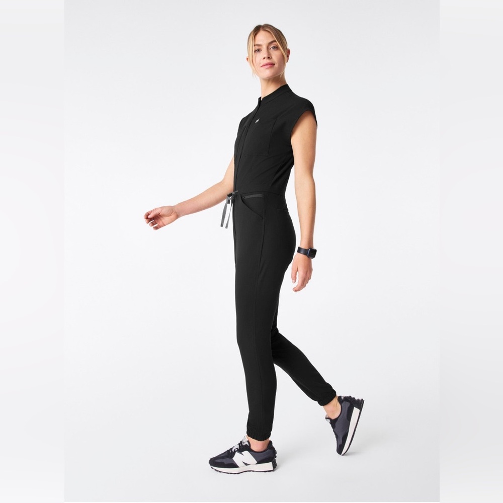 Figs Rafaela scrub jumpsuit. Brand new, worn once. XS.